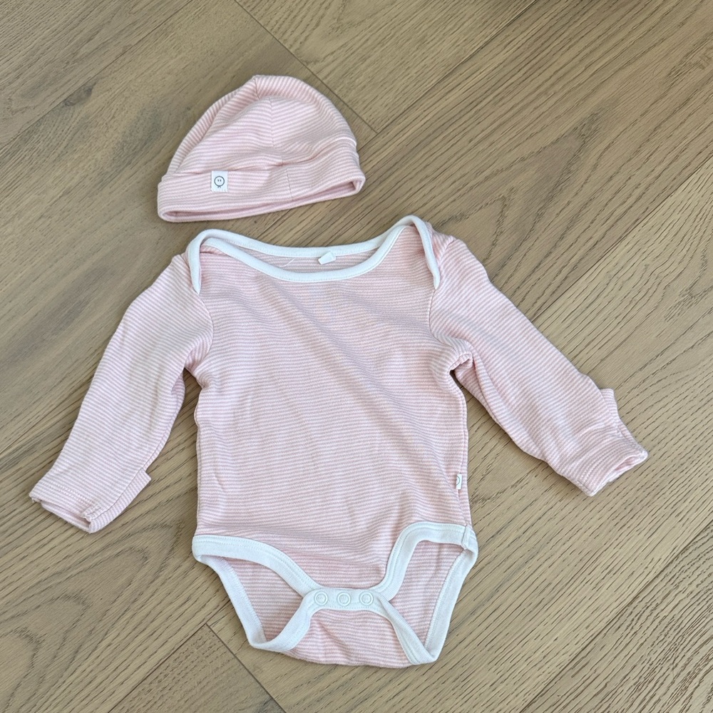 Mori | Pink Striped Baby Bodysuit with Hat